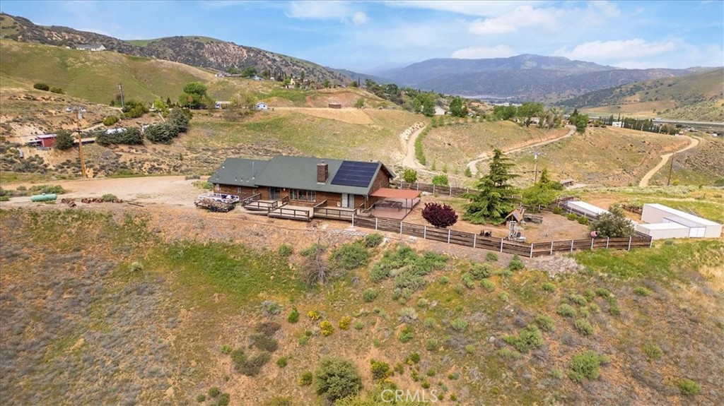 770 Roads End Point Lebec, CA 93243 - Photo 42 of 43