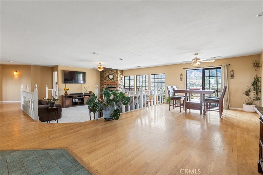 770 Roads End Point Lebec, CA 93243 - Photo 6 of 43