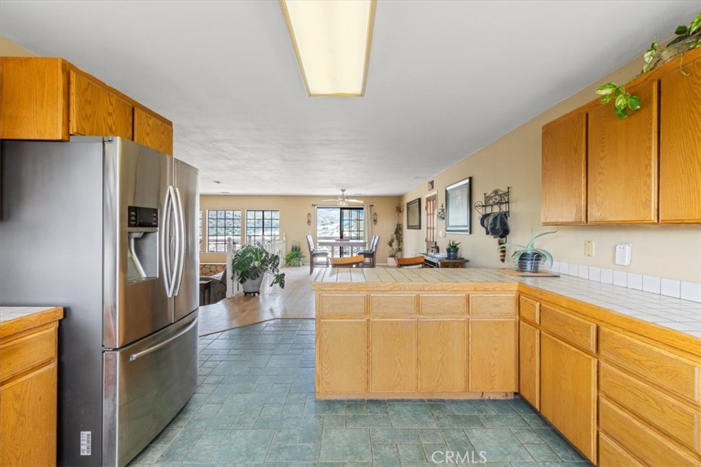 770 Roads End Point Lebec, CA 93243 - Photo 10 of 43