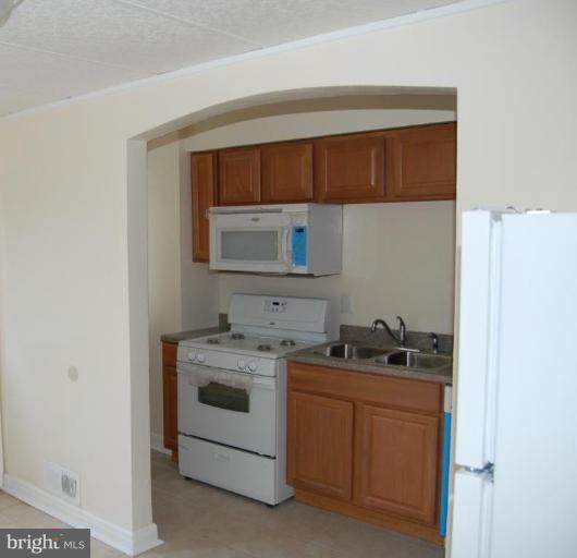 3015 Georgetown Road Baltimore, MD 21230 - Photo 6 of 17 Kitchen