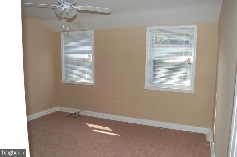 3015 Georgetown Road Baltimore, MD 21230 - Photo 9 of 17 Master Bedroom
