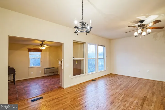 $440,000 | 21 Buchanan Court, Fredericksburg, VA 22406