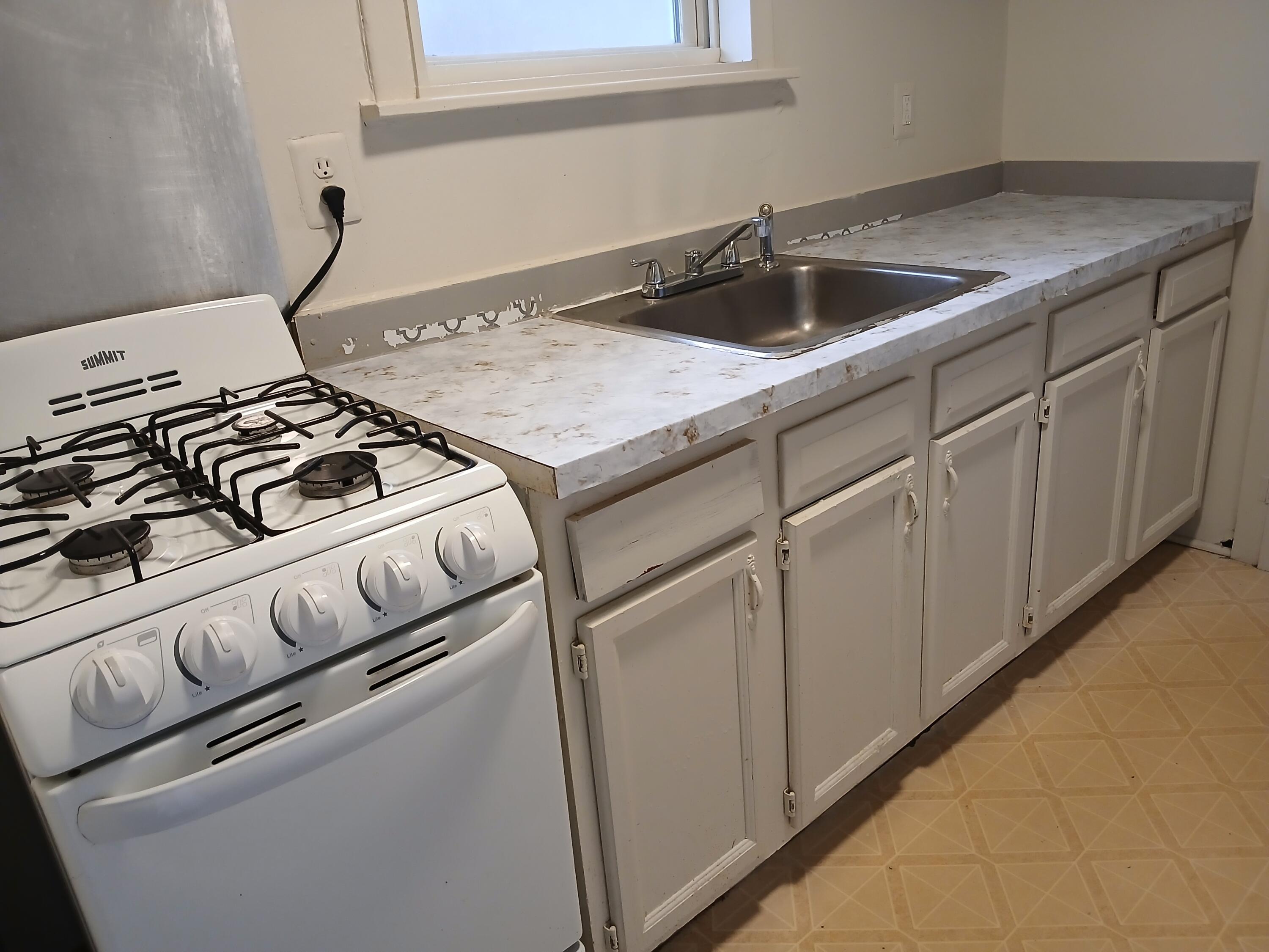 44 Euclid Avenue, Unit 2 Pontiac, MI 48342 - Photo 6 of 11 1000006422