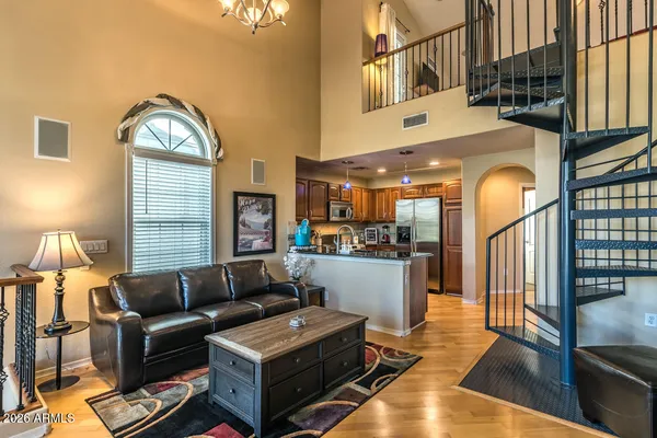 $2,895 | 1664 East Bridgeport Parkway, Gilbert, AZ 85295