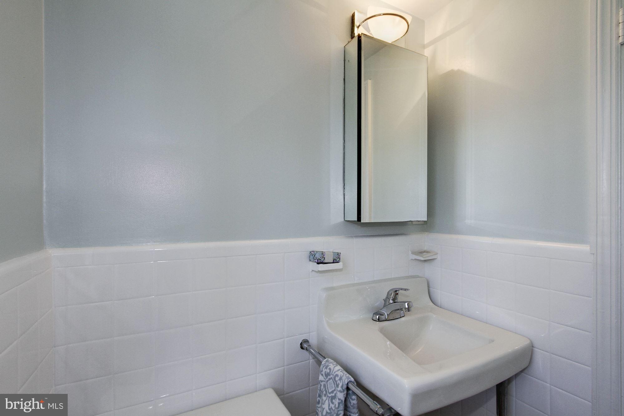 3900 Saul Road Kensington, MD 20895 - Photo 13 of 21 Bathroom