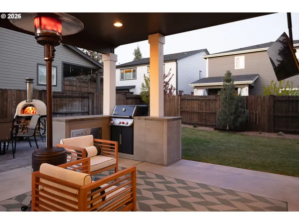 $989,000 | 63220 Northwest Red Butte Ct Bend, Bend, OR 97703