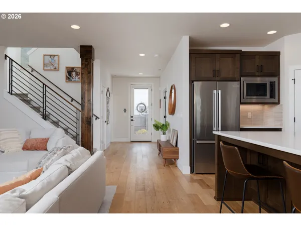 $989,000 | 63220 Northwest Red Butte Ct Bend, Bend, OR 97703