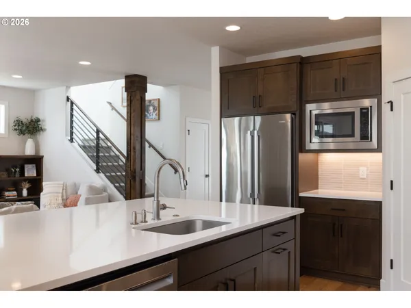 $989,000 | 63220 Northwest Red Butte Ct Bend, Bend, OR 97703