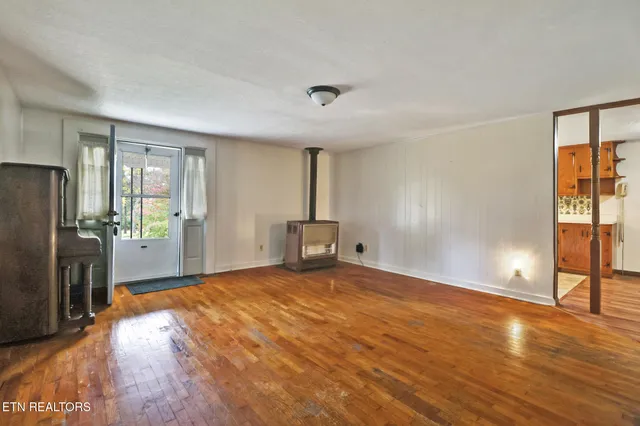 $229,000 | 501 Hill Road, Jamestown, TN 38556