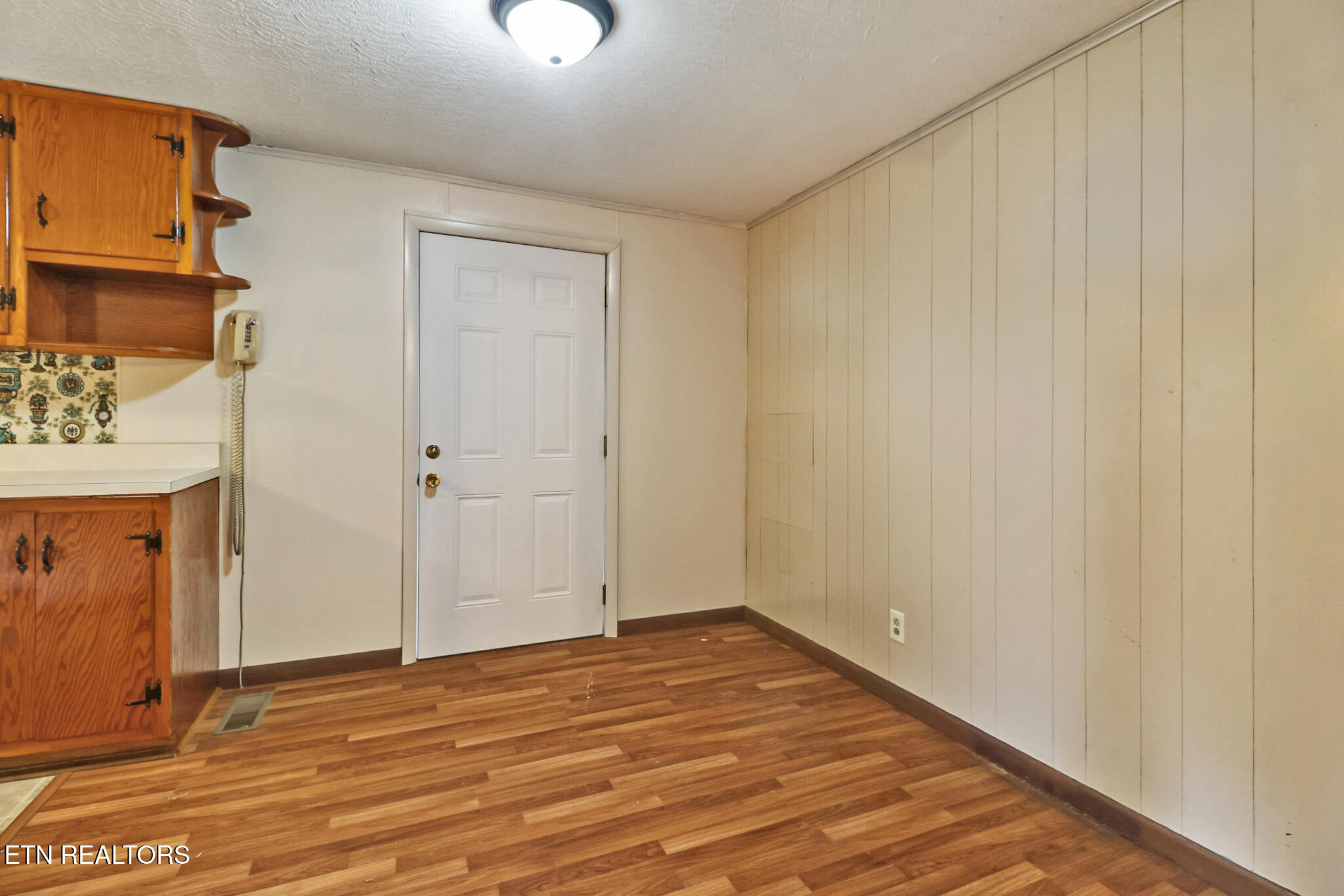 501 Hill Road Jamestown, TN 38556 - Photo 24 of 34 if1a9308-if1a9312