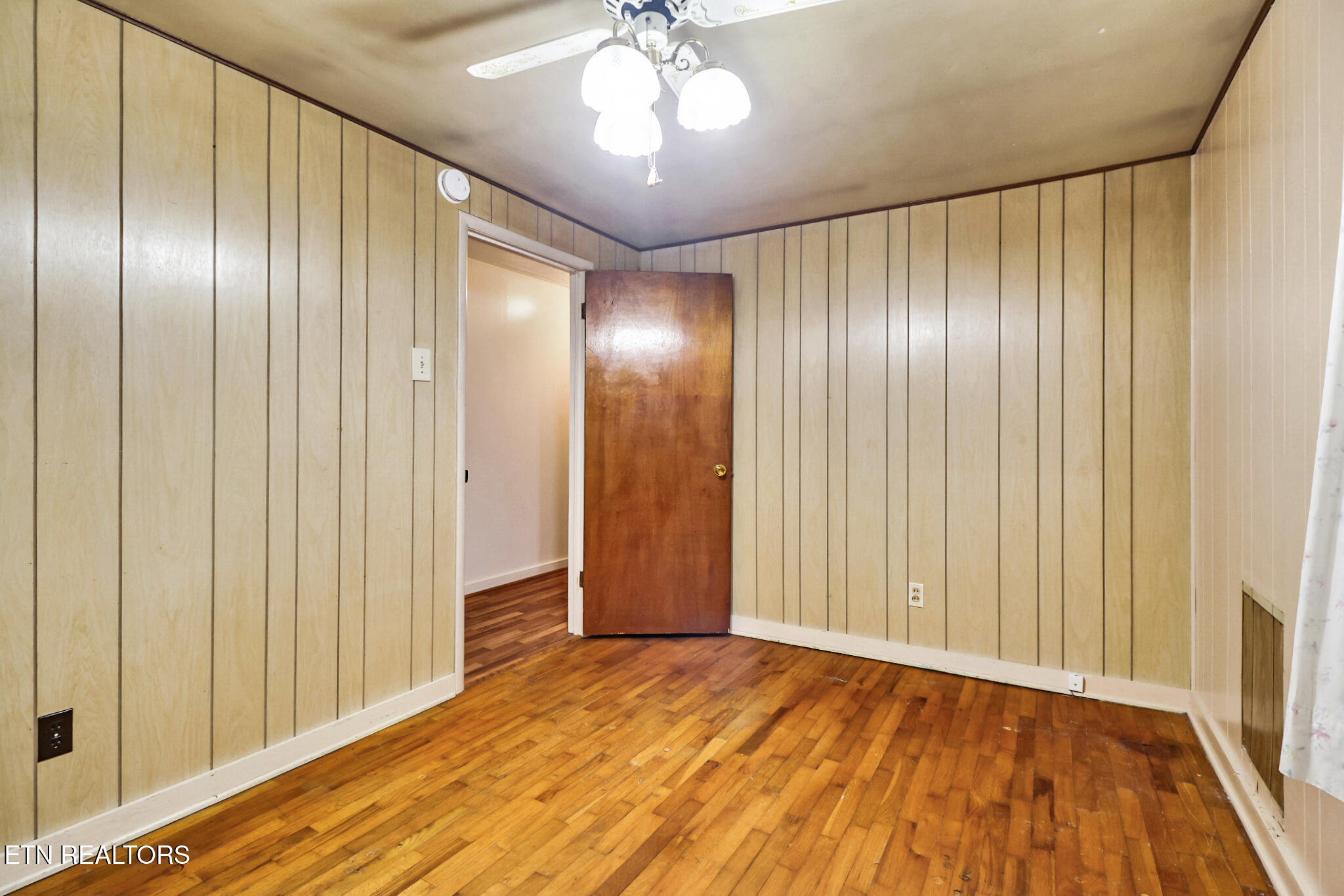 501 Hill Road Jamestown, TN 38556 - Photo 28 of 34 if1a9348-if1a9352