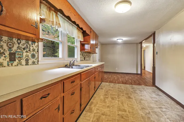 $229,000 | 501 Hill Road, Jamestown, TN 38556