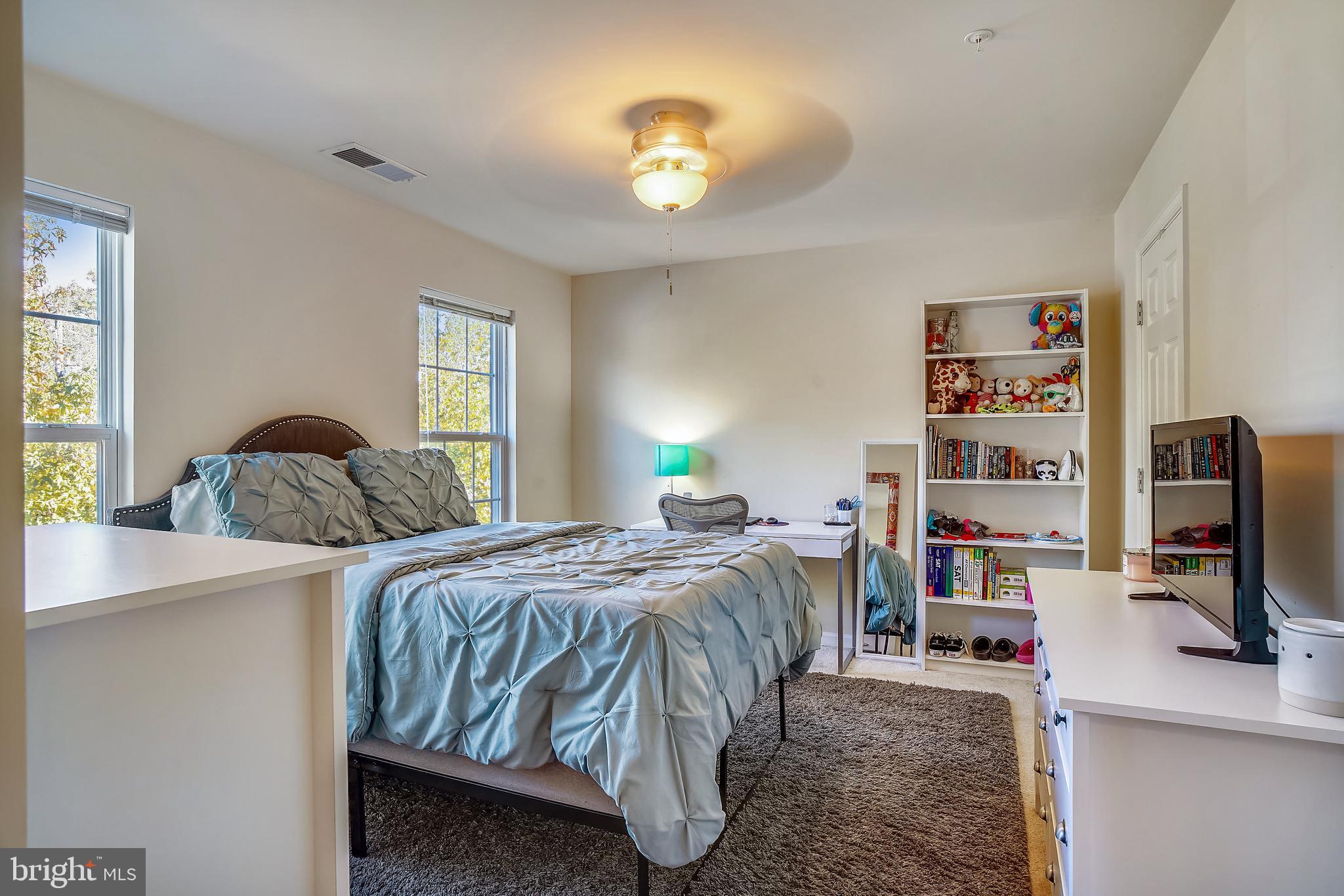 11520 Amherst Avenue Silver Spring, MD 20902 - Photo 15 of 20 Upper Level Bedroom