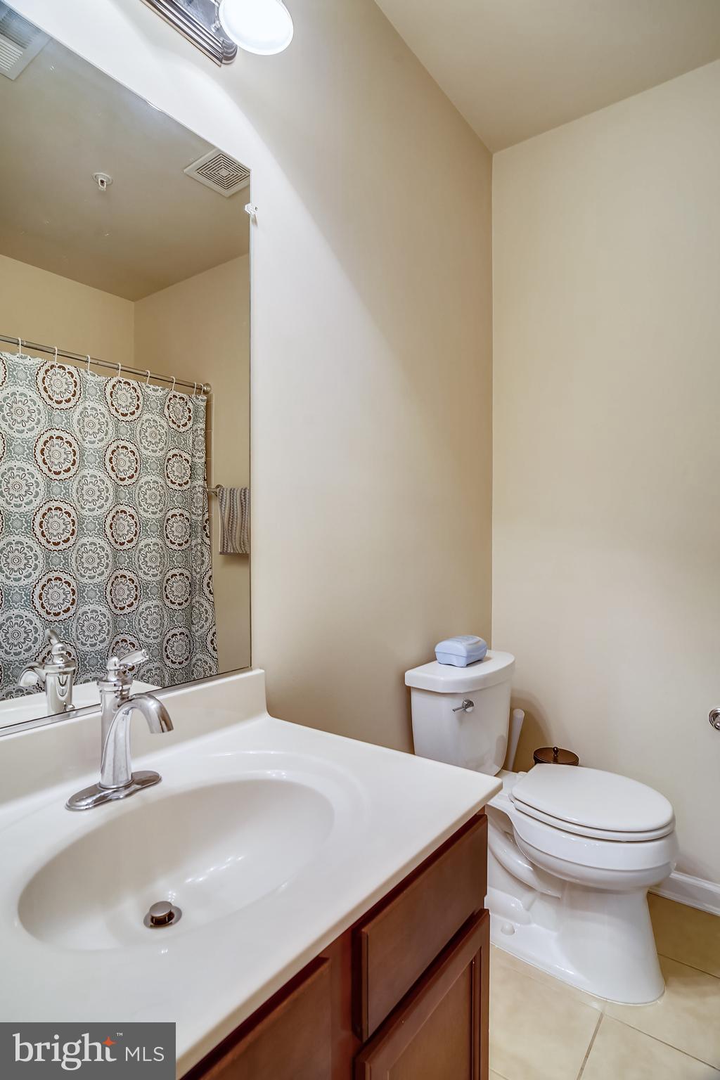 11520 Amherst Avenue Silver Spring, MD 20902 - Photo 19 of 20 Upper Level Hall Bathroom