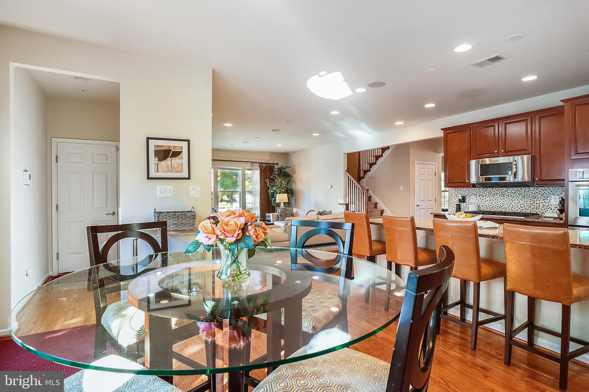 11520 Amherst Avenue Silver Spring, MD 20902 - Photo 8 of 20 Breakfast Area