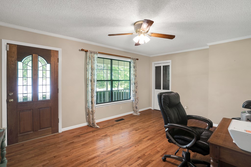 1880 Bowers Road Northeast Dalton, GA 30721 - Photo 15 of 43 Gallery Image 15