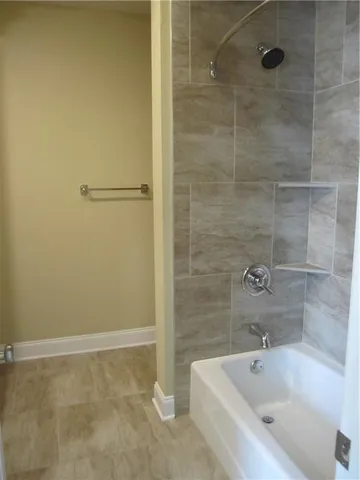 $1,600 | 618 Chalmette Street, Harvey, LA 70058