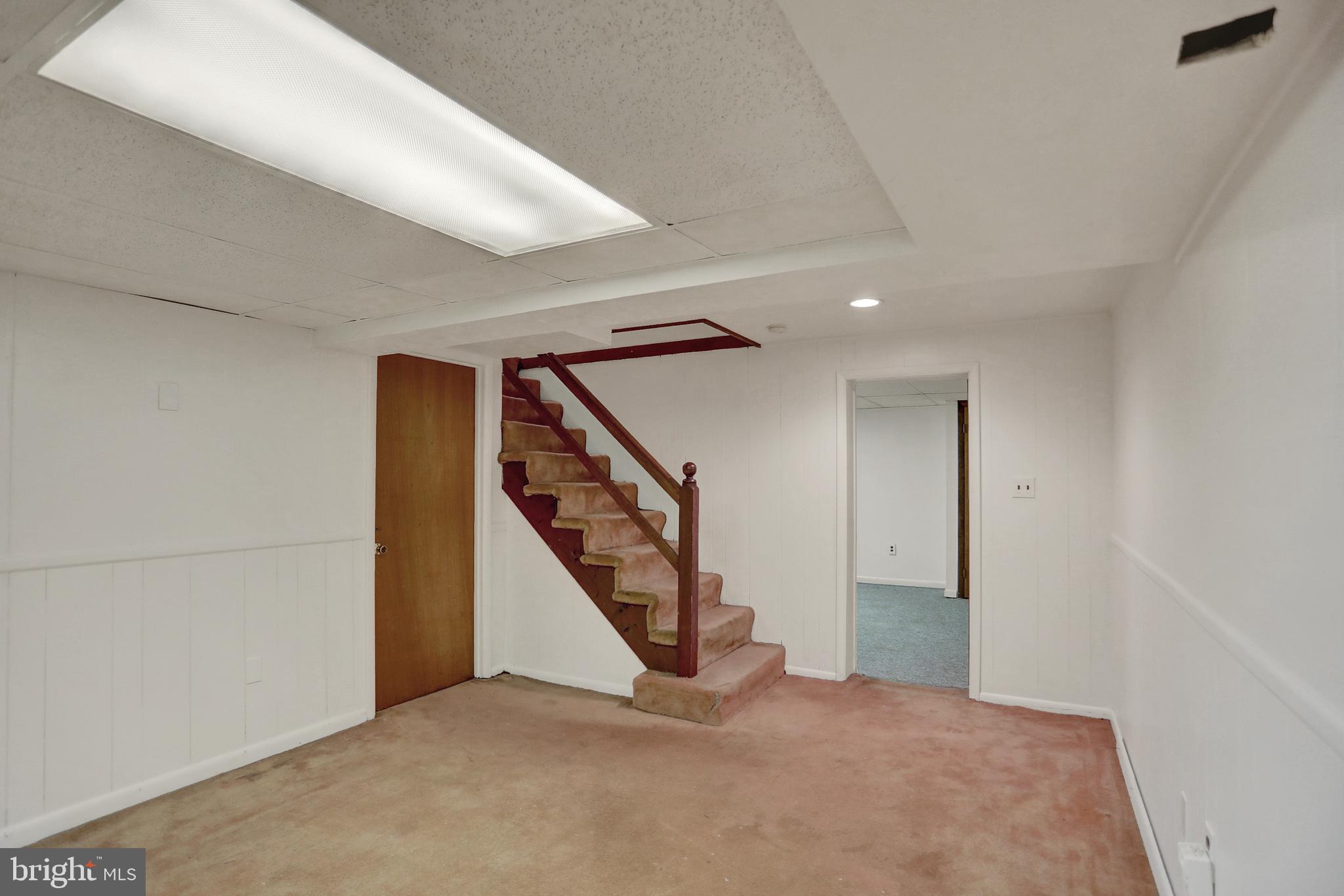 226 West Timonium Road Lutherville-Timonium, MD 21093 - Photo 36 of 56 Lower Level Entry Area