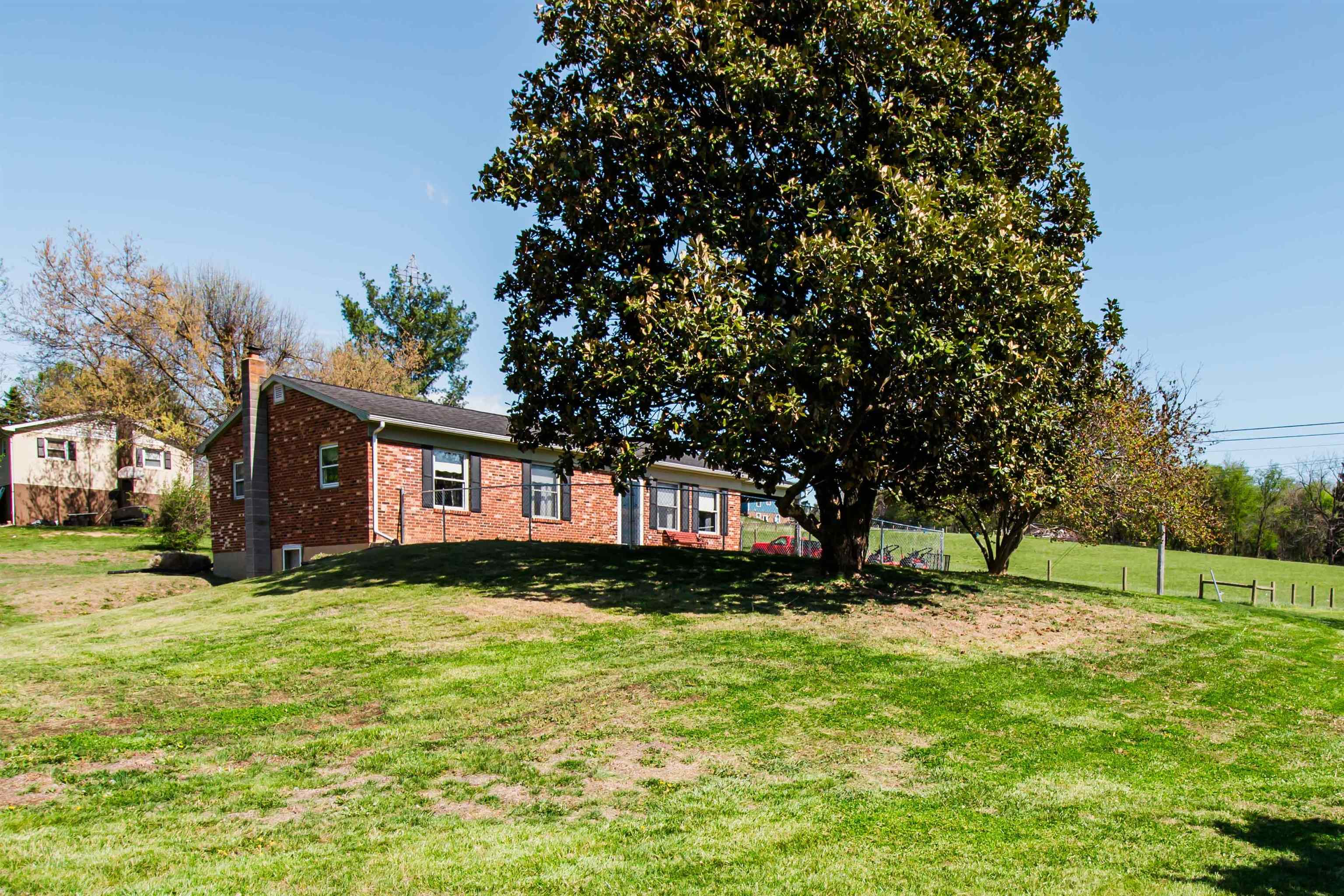 1793 Lacey Spring Road Harrisonburg, VA 22802 - Photo 6 of 41