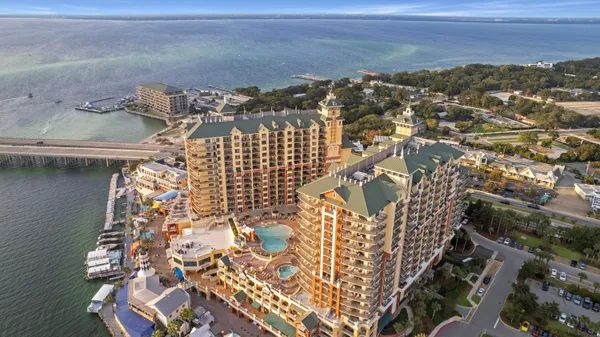 $620,000 | 10 Harbor Boulevard, Unit W1221, Destin, FL 32541