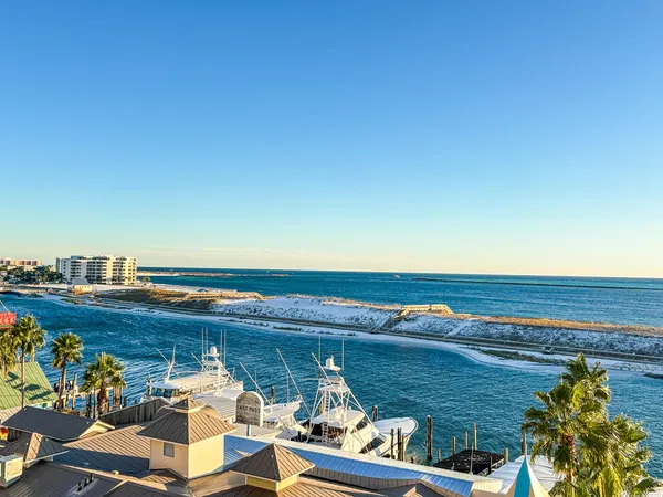 $620,000 | 10 Harbor Boulevard, Unit W1221, Destin, FL 32541