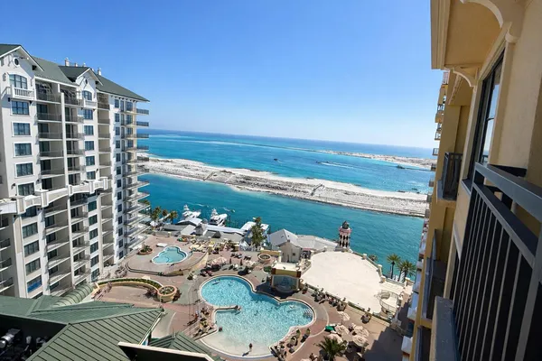 $620,000 | 10 Harbor Boulevard, Unit W1221, Destin, FL 32541