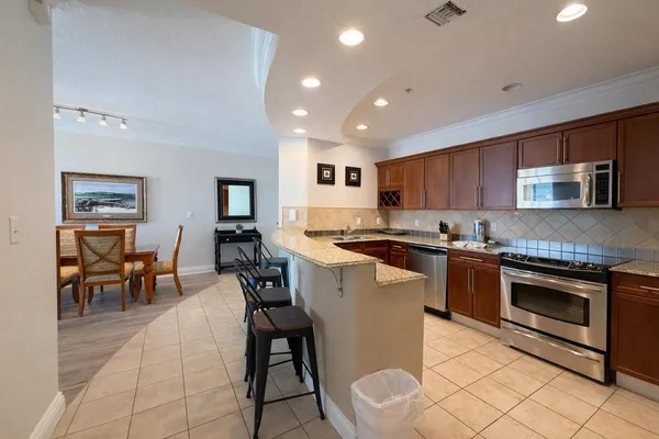 $620,000 | 10 Harbor Boulevard, Unit W1221, Destin, FL 32541