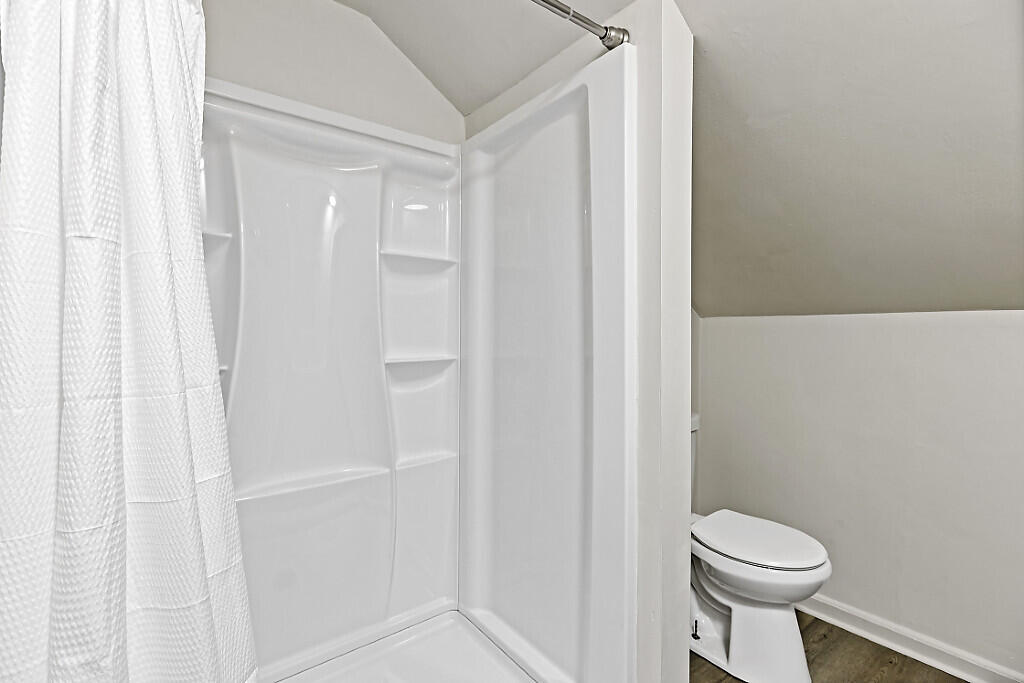 15 Marcoux Street Winslow, ME 04901 - Photo 40 of 57 Bathroom 2