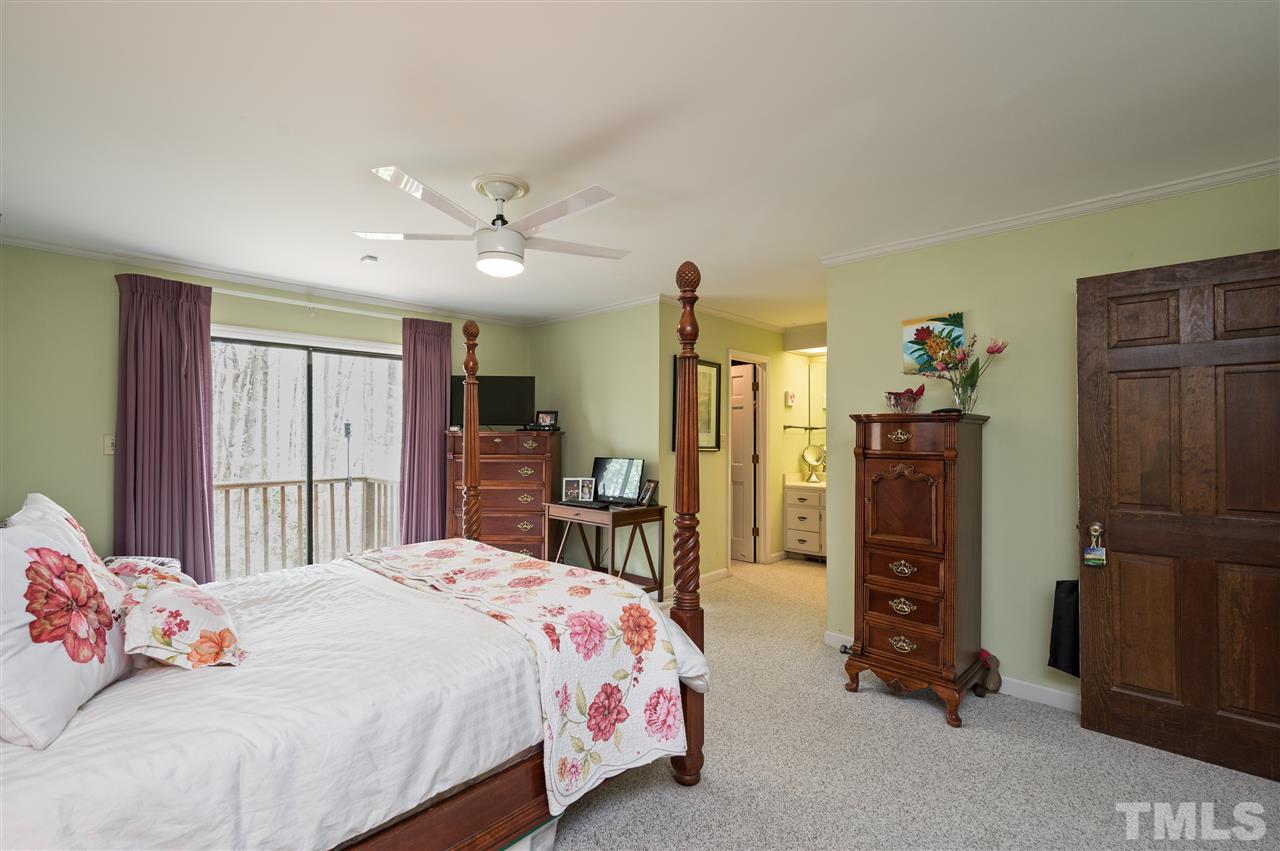 6416 Rushingbrook Drive Raleigh, NC 27612 - Photo 14 of 22