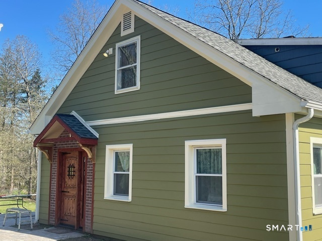 446 Fall Mountain Road Bristol, CT 06010 - Photo 3 of 27
