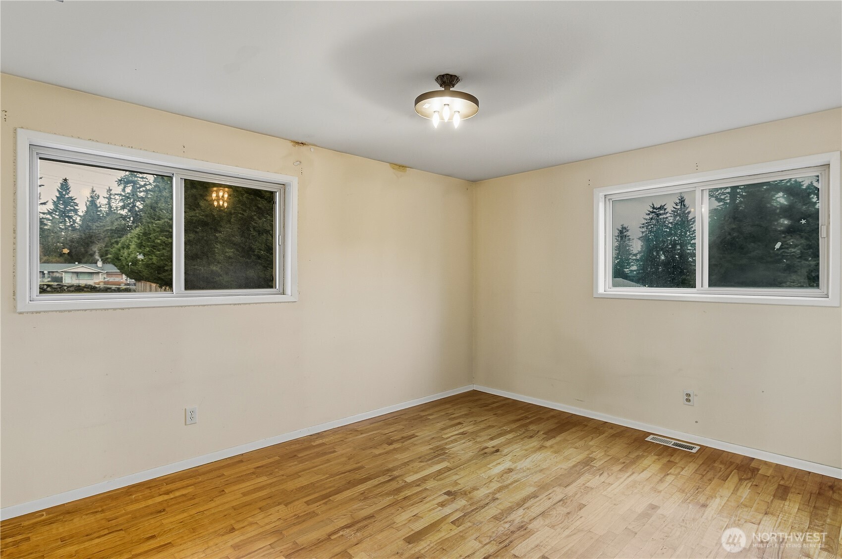 22827 Meridian Avenue South Bothell, WA 98021 - Photo 8 of 27