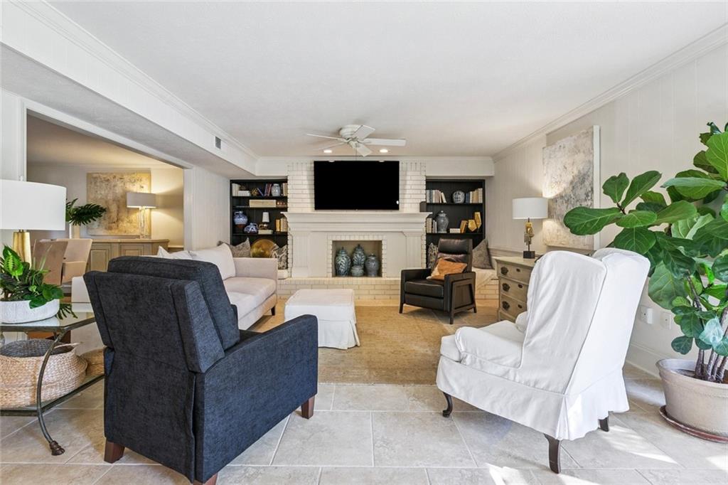 3901 North Labarre Road Metairie, LA 70002 - Photo 5 of 22 Gallery Image 5