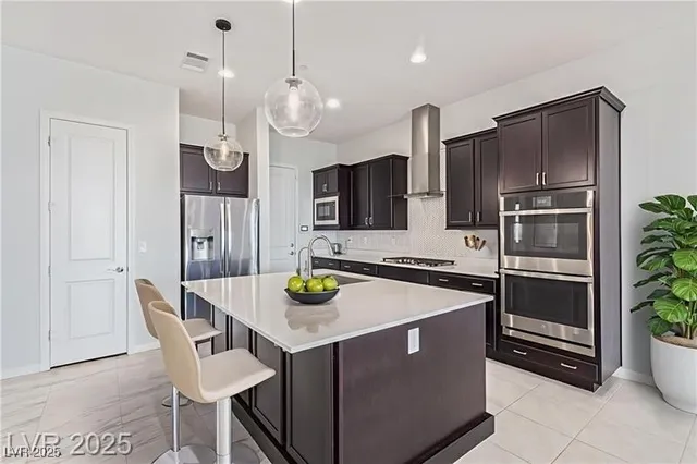 $724,900 | 298 Nine Mile Creek Drive, Las Vegas, NV 89138