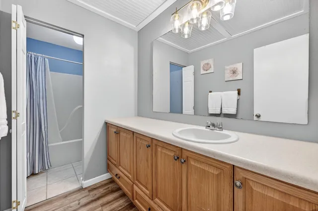 $425,000 | 2833 Via Roma Court, Gulf Breeze, FL 32563