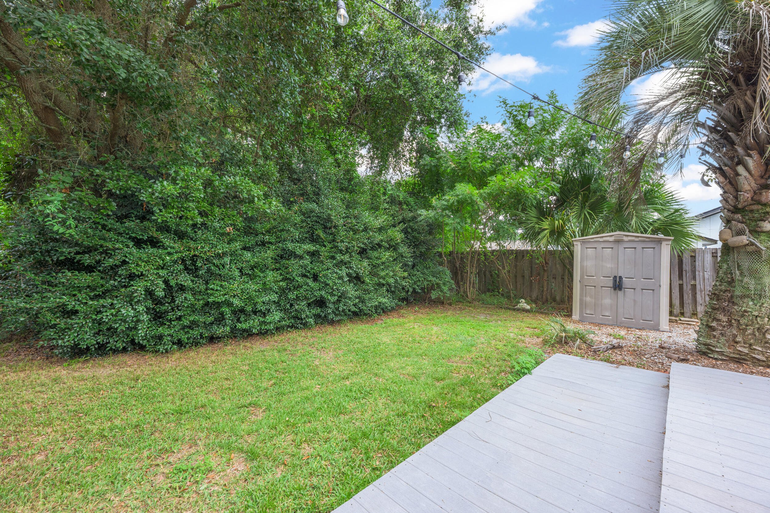 2833 Via Roma Court Gulf Breeze, FL 32563 - Photo 25 of 34 2833 via roma ct-gulf breeze-66