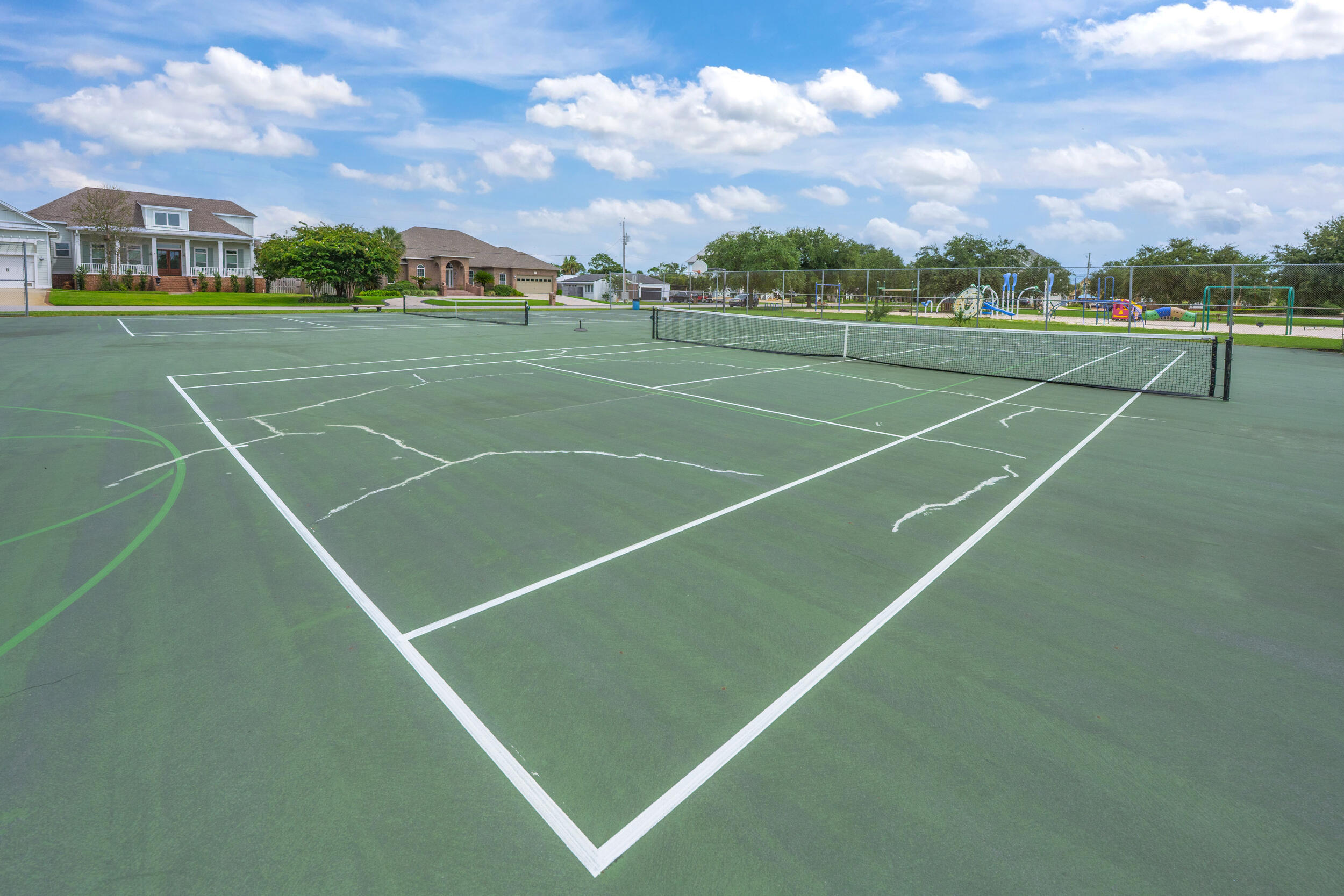 2833 Via Roma Court Gulf Breeze, FL 32563 - Photo 32 of 34 2833 via roma ct-gulf breeze-83