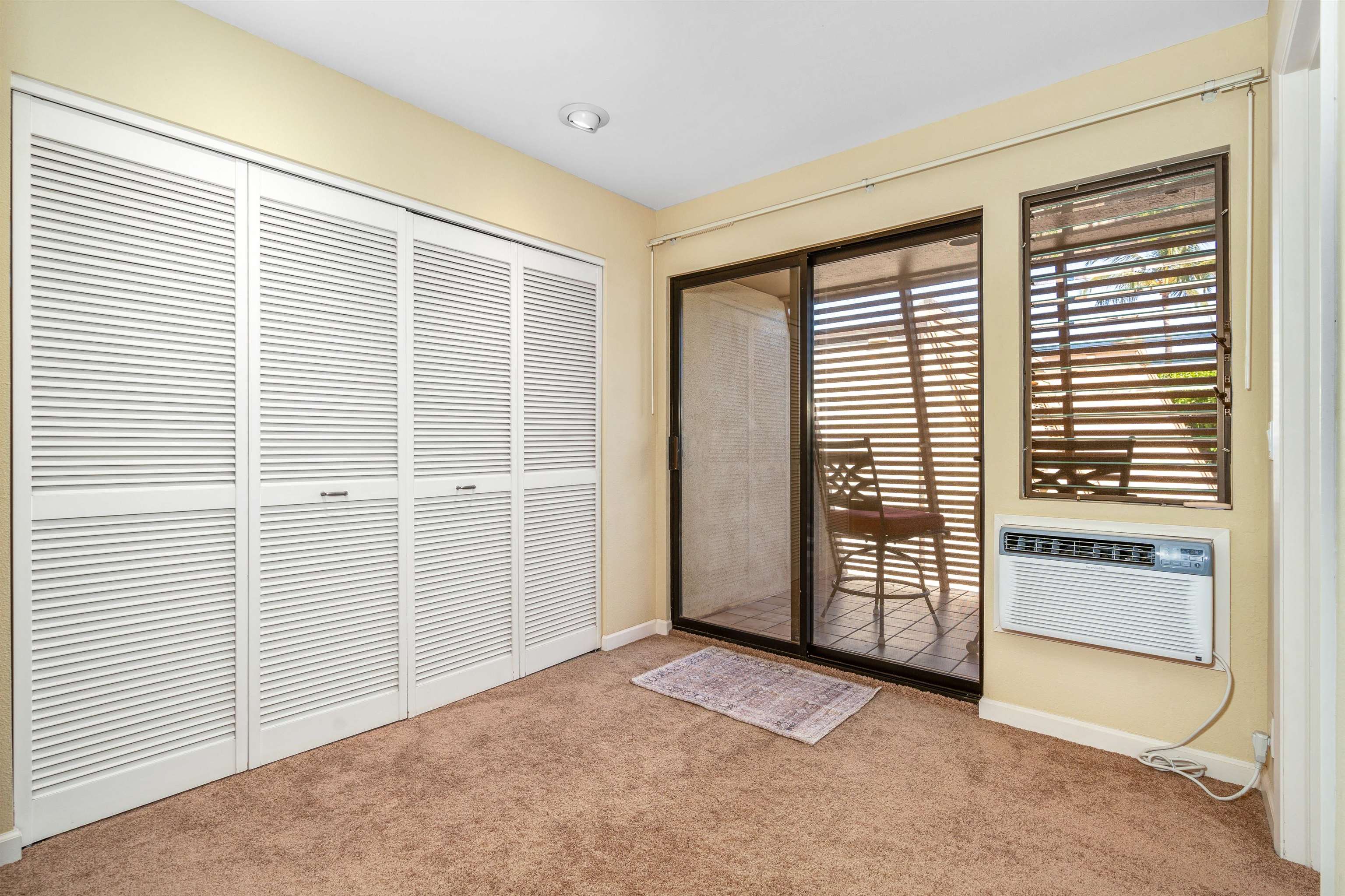 2777 South Kihei Road, Unit G207 Kihei, HI 96753 - Photo 32 of 50 an empty room with windows