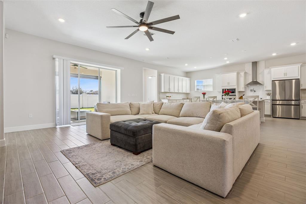 19334 Banfield Place Orlando, FL 32827 - Photo 16 of 75