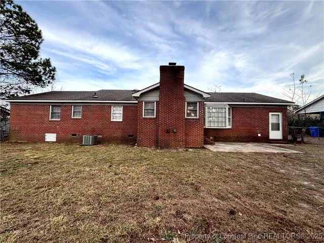 $1,700 | 1502 Diplomat Drive, Fayetteville, NC 28304