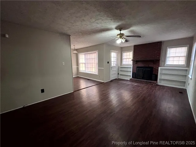 $1,700 | 1502 Diplomat Drive, Fayetteville, NC 28304