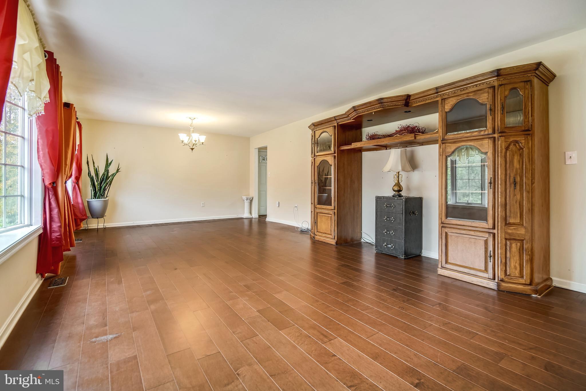 3085 Plum Point Road Huntingtown, MD 20639 - Photo 9 of 41
