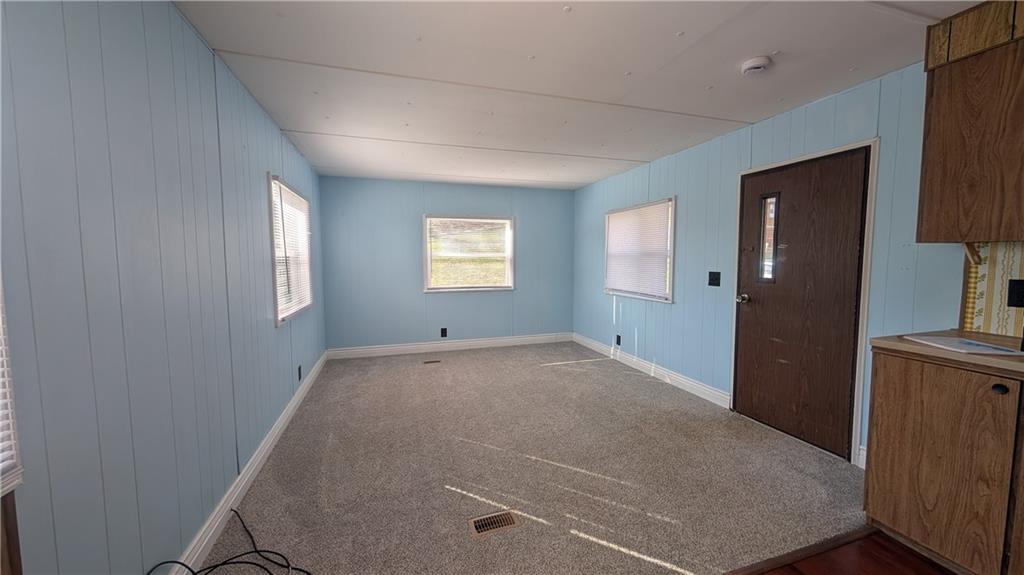 11 Stadium Road Millsboro, PA 15348 - Photo 2 of 8 Gallery Image 2