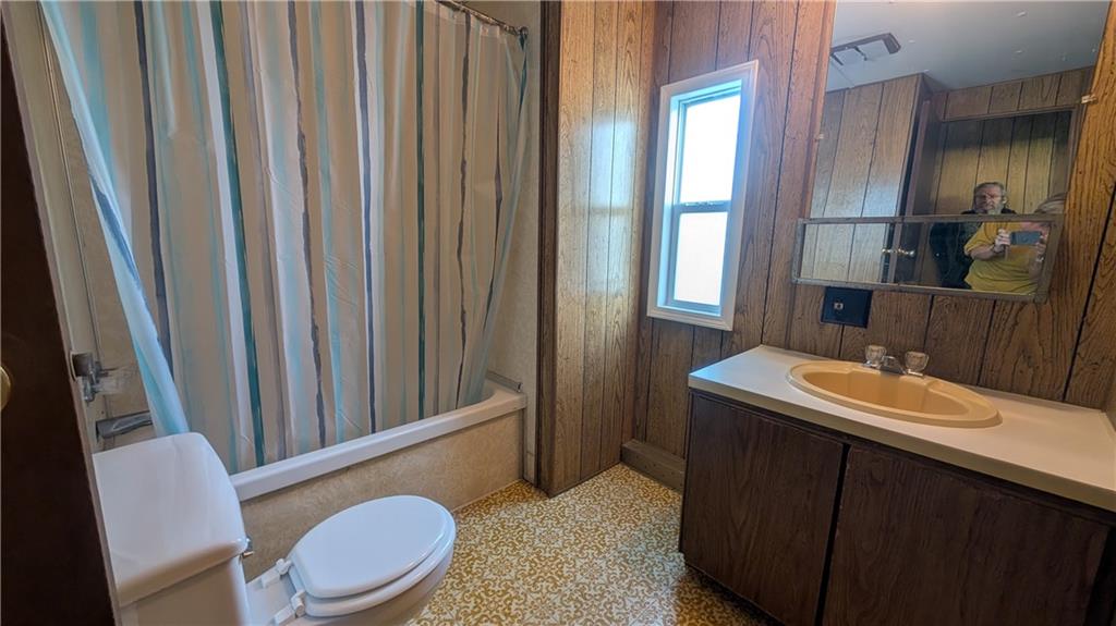 11 Stadium Road Millsboro, PA 15348 - Photo 6 of 8 Gallery Image 6