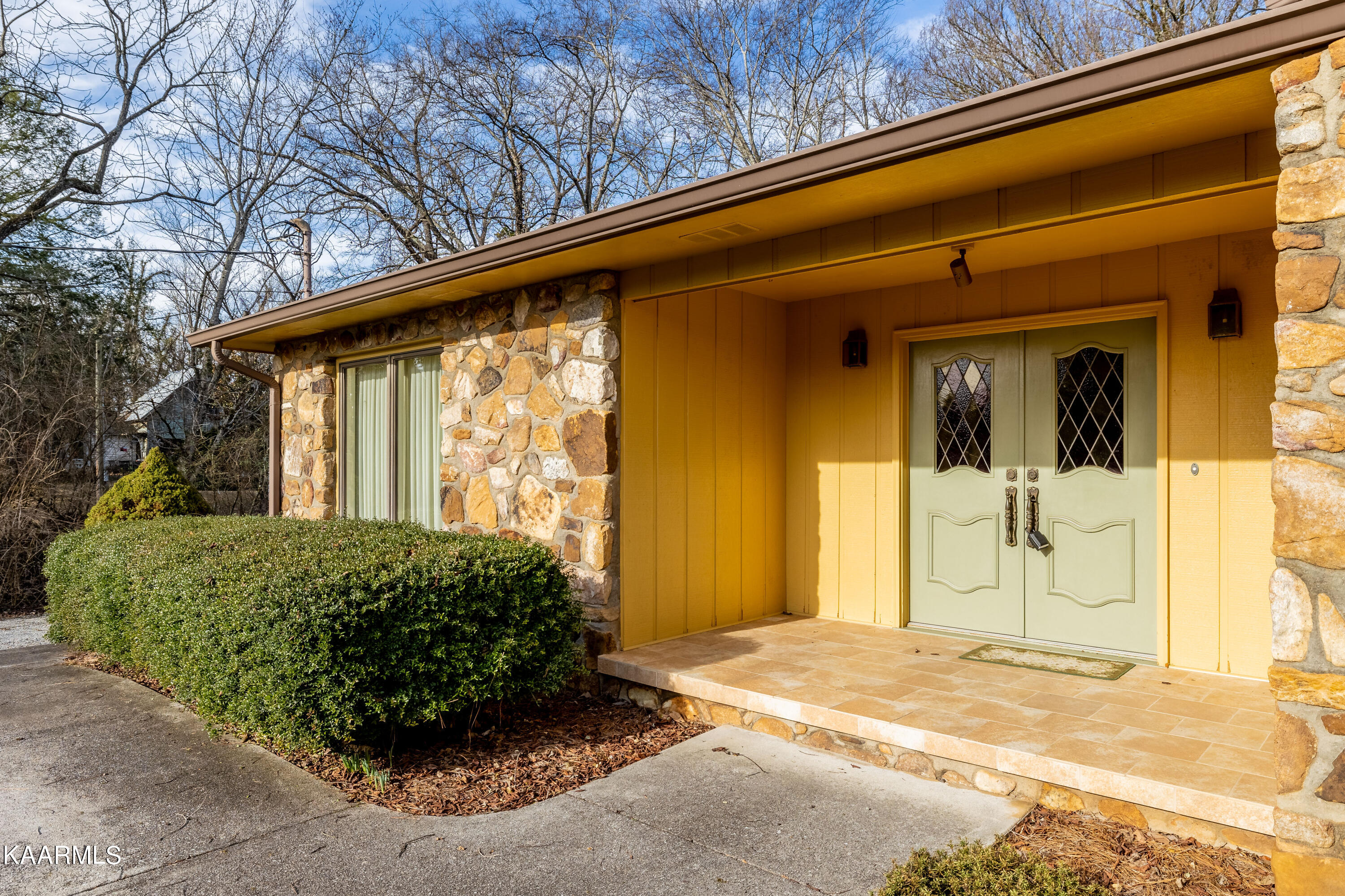 3255 Cox Road Louisville, TN 37777 - Photo 5 of 57 3255Coxrd-18