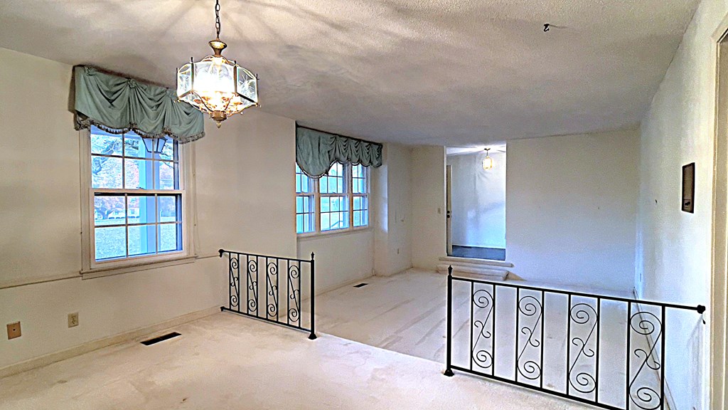 111 North Acres Road Greenwood, SC 29649 - Photo 11 of 32 Gallery Image 11