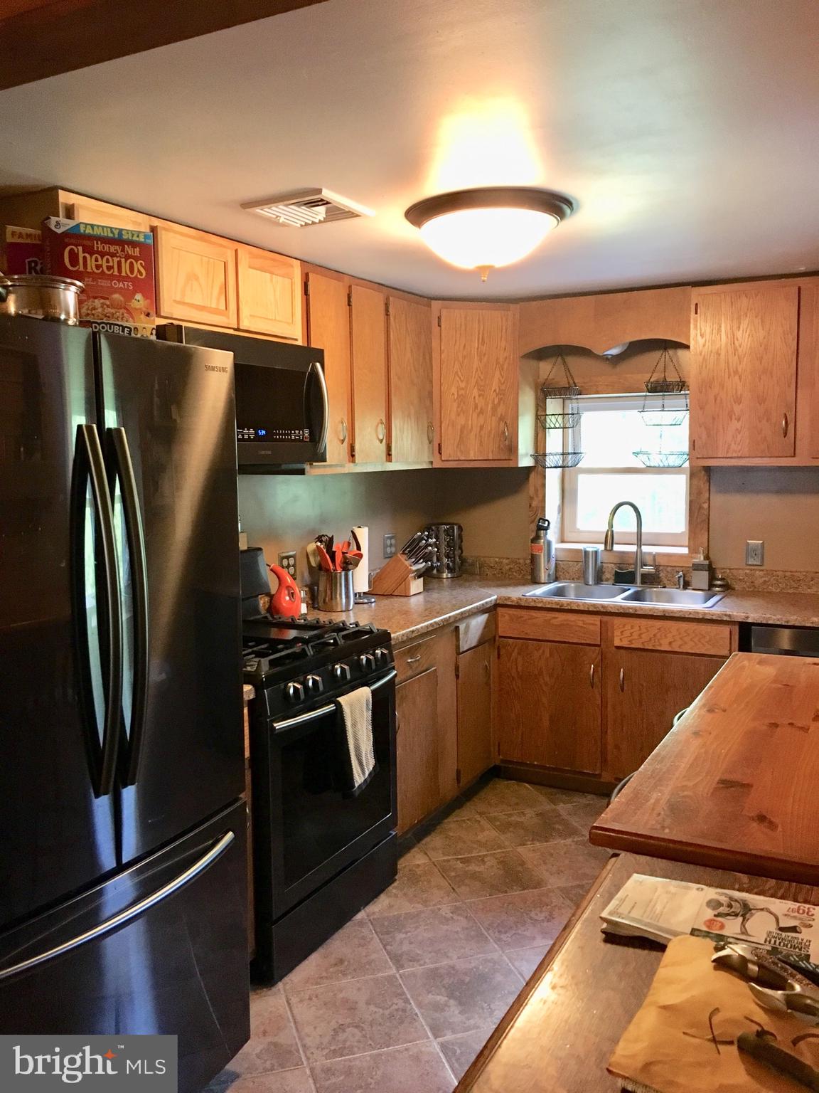 150 Groff Road Bechtelsville, PA 19505 - Photo 8 of 21 Kitchen with newer appliances