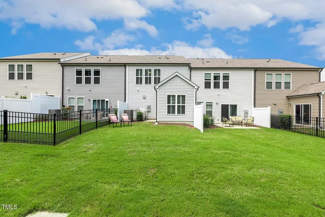 $339,900 | 152 Woodford Reserve Court, Garner, NC 27529