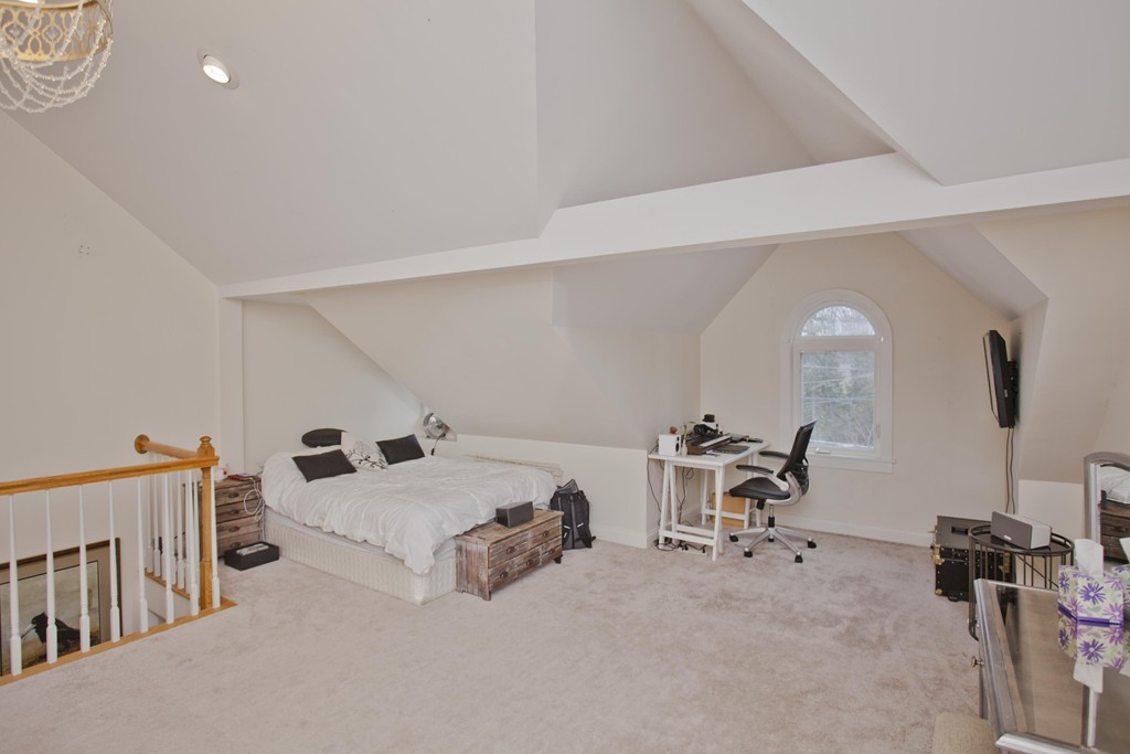 21 Lyman Road, Unit B Northampton, MA 01060 - Photo 20 of 30