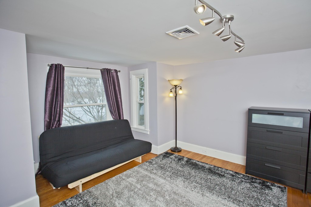 21 Lyman Road, Unit B Northampton, MA 01060 - Photo 6 of 30