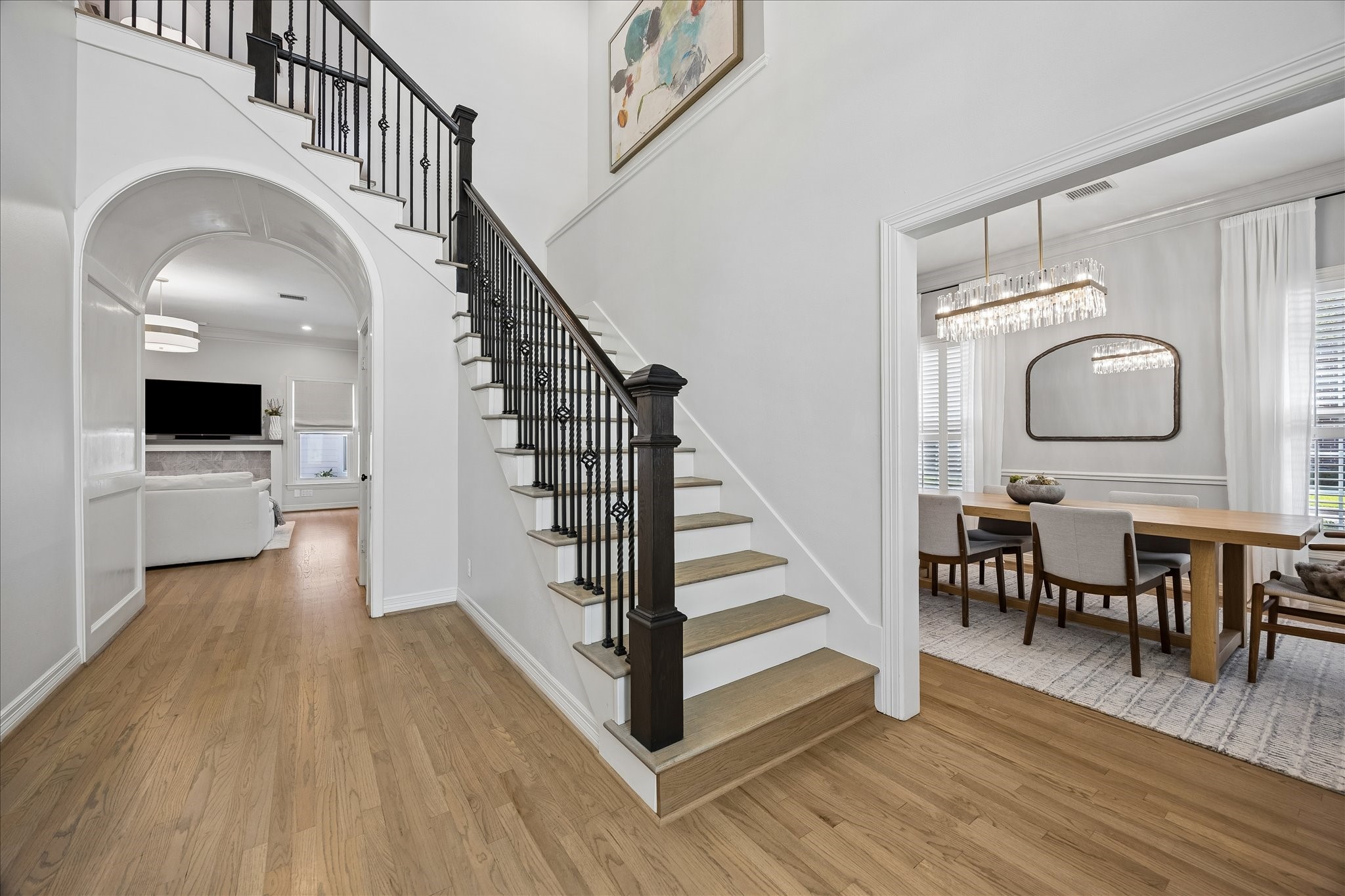 4131 Sunset Boulevard Houston, TX 77005 - Photo 4 of 38 a view of entryway and hall with wooden floor